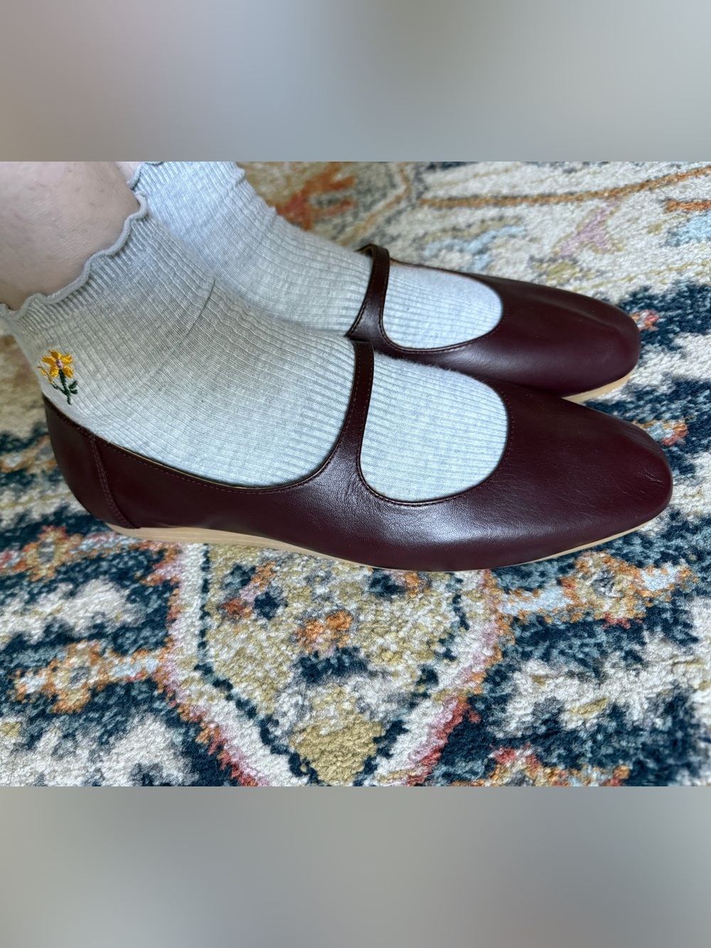 Beklina Olivia flats in umber NIB sz10